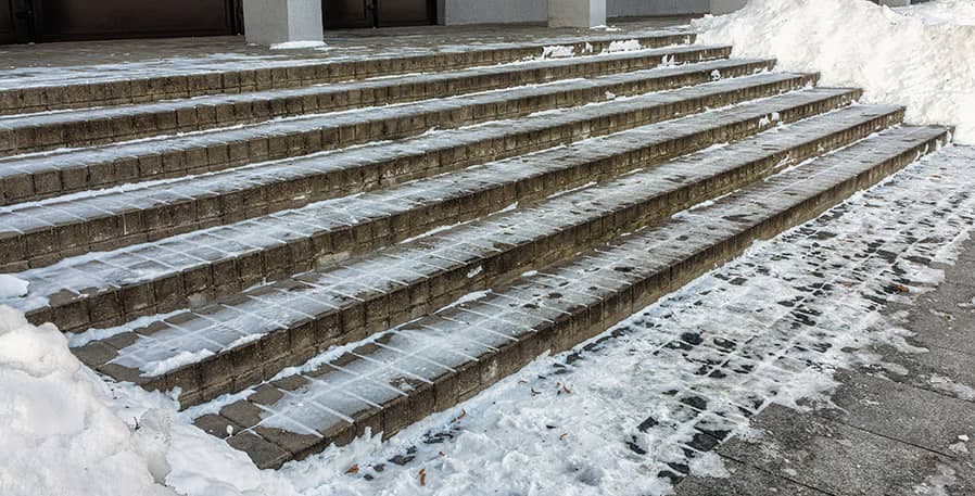 Déneigement manuel